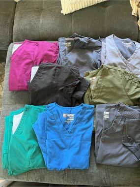Grey's Anatomy Scrub Set Bundle